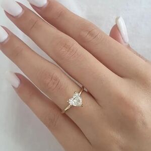 Lovely Gold Heart Ring